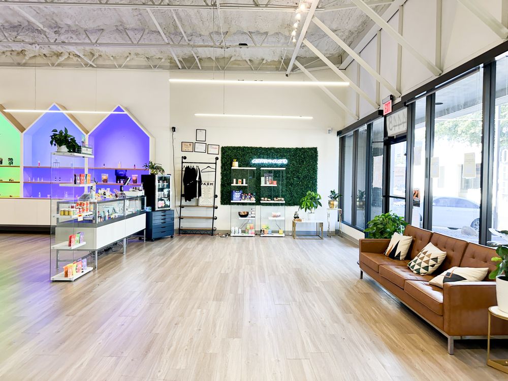 CBD FARMHOUSE Updated September 2024 32 Photos & 17 Reviews 4448