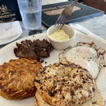 Perly's - Delis Near Me - Richmond, Virginia