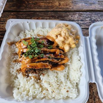 Da Bald Guy - Food Trucks Near Me - Kahuku, Hawaii