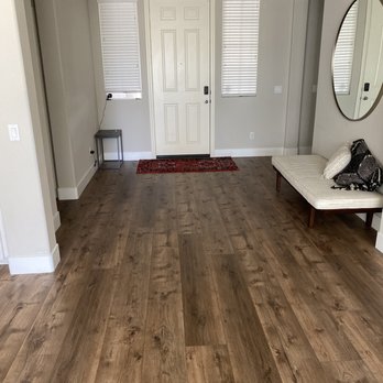 BB Custom Flooring - a hardwood floor in a home - Flooring Near Me BB Custom Flooring - a hardwood floor in a home - Flooring Near Me