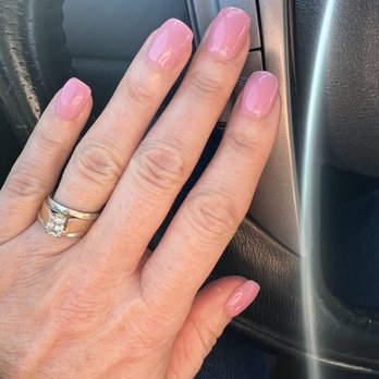 Geist Nails - Dip - Nail Salons Near Me - Fishers, Indiana