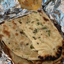 Garlic naan