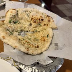 Cinnamon Kitchen - Garlic Naan