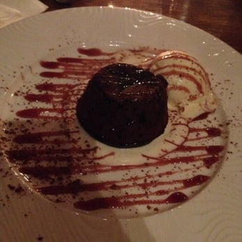 IL Vicoletto - The Chocolate Fondant with Vanilla ice cream and ameretto drizzle - Italian Near Me - Temple Bar, D IL Vicoletto - The Chocolate Fondant with Vanilla ice cream and ameretto drizzle - Italian Near Me - Temple Bar, D
