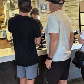 Taco Bell - Cashier taking a white family's order after being turned away and directed to use the kiosk. - Fast Food Near Me - Lebec, California Taco Bell - Cashier taking a white family's order after being turned away and directed to use the kiosk. - Fast Food Near Me - Lebec, California