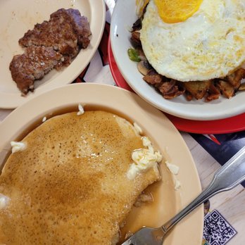 Patsy's Country Kitchen - We spolit the cowboy skillet got a pancake & sausage pattie sooo Good! - American Near Me - Temecula, California Patsy's Country Kitchen - We spolit the cowboy skillet got a pancake & sausage pattie sooo Good! - American Near Me - Temecula, California
