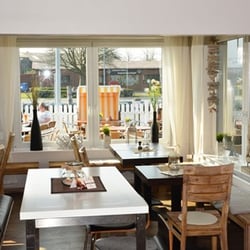 Alice - Restaurant direkt am Hafen in Friedrichskoog