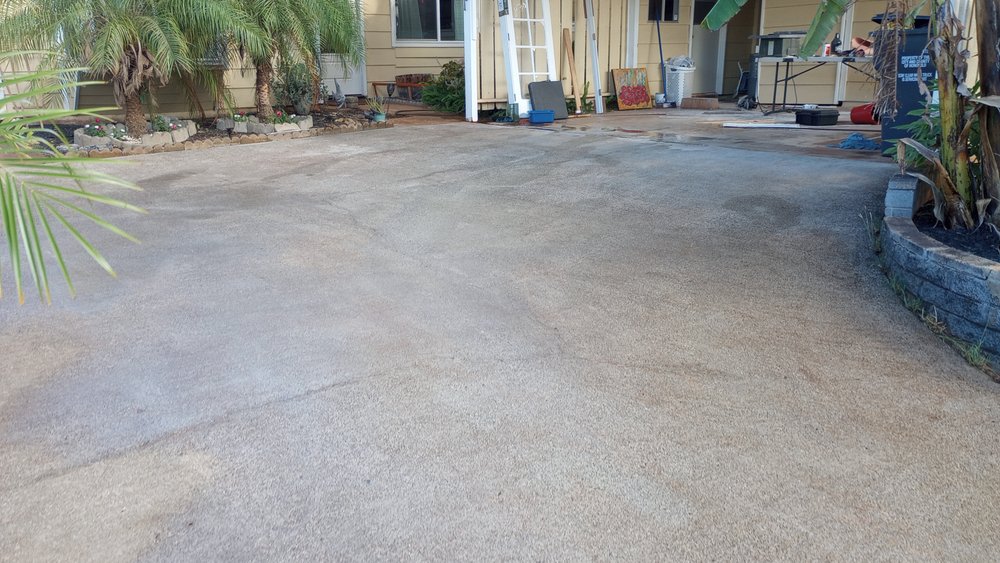 Slide of Papaya Powerwashing