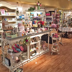 ELLA Boutique - Shop E.L.L.A. Boutique for every occasion, stunning birthday gifts, thoughtful anniversary gifts and everyday gifts with a personal touch.
