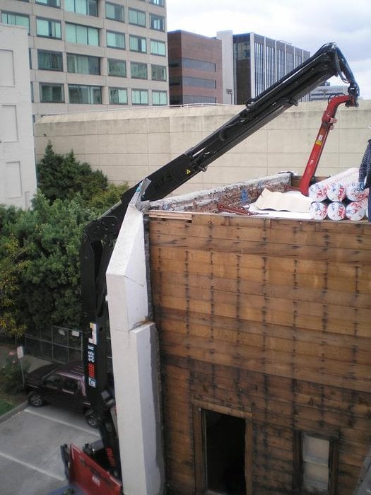 Slide of South Valley Roofing