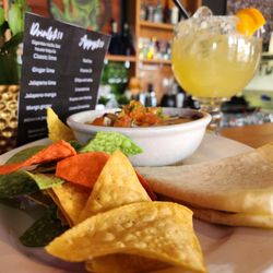 Iguana's Mexican Grill - Happy appy!