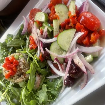 RipTydz - Mediterranean Salad - Seafood Near Me - Myrtle Beach, South Carolina