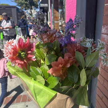 Divisadero Florist - Florists Near Me - San Francisco, California Divisadero Florist - Florists Near Me - San Francisco, California
