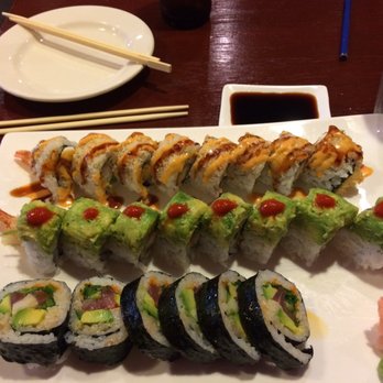 Oishi Sushi - Sushi Bars Near Me - Willowbrook, Illinois