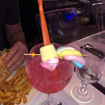 Tata Burger - Burgers Near Me - Paris, 75 Tata Burger - Burgers Near Me - Paris, 75