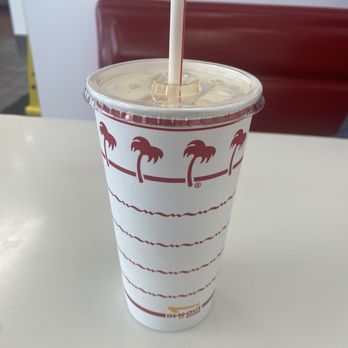 In-N-Out Burger - Burgers Near Me - Delano, California