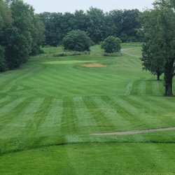1st Hole