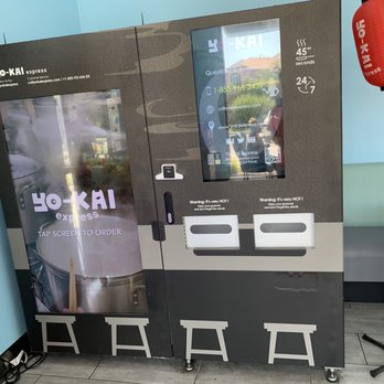 Milk Tea Lab - Crazy ramen cooking kiosk.  90 seconds to cook! - Bubble Tea Near Me - San Jose, California