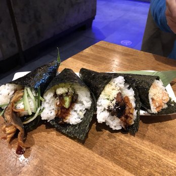 Tokyo 1 Asian Buffet Bar - Hand cones are ok but they put the crunchy Tempura bits in everything which make them very greasy!! - Sushi Bars Near Me - Kelowna, British Columbia