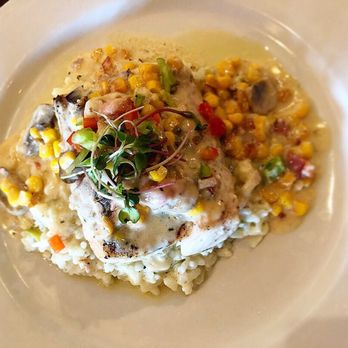 Wine Dive - Mahi Mahi - Wine Bars Near Me - Wichita, Kansas