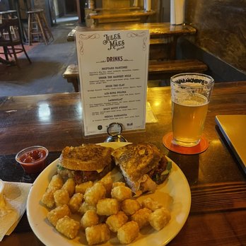 Jules Maes Saloon - Turkey Bacon Melt - Comfort Food Near Me - Seattle, Washington