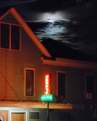 Sonny's Place by null