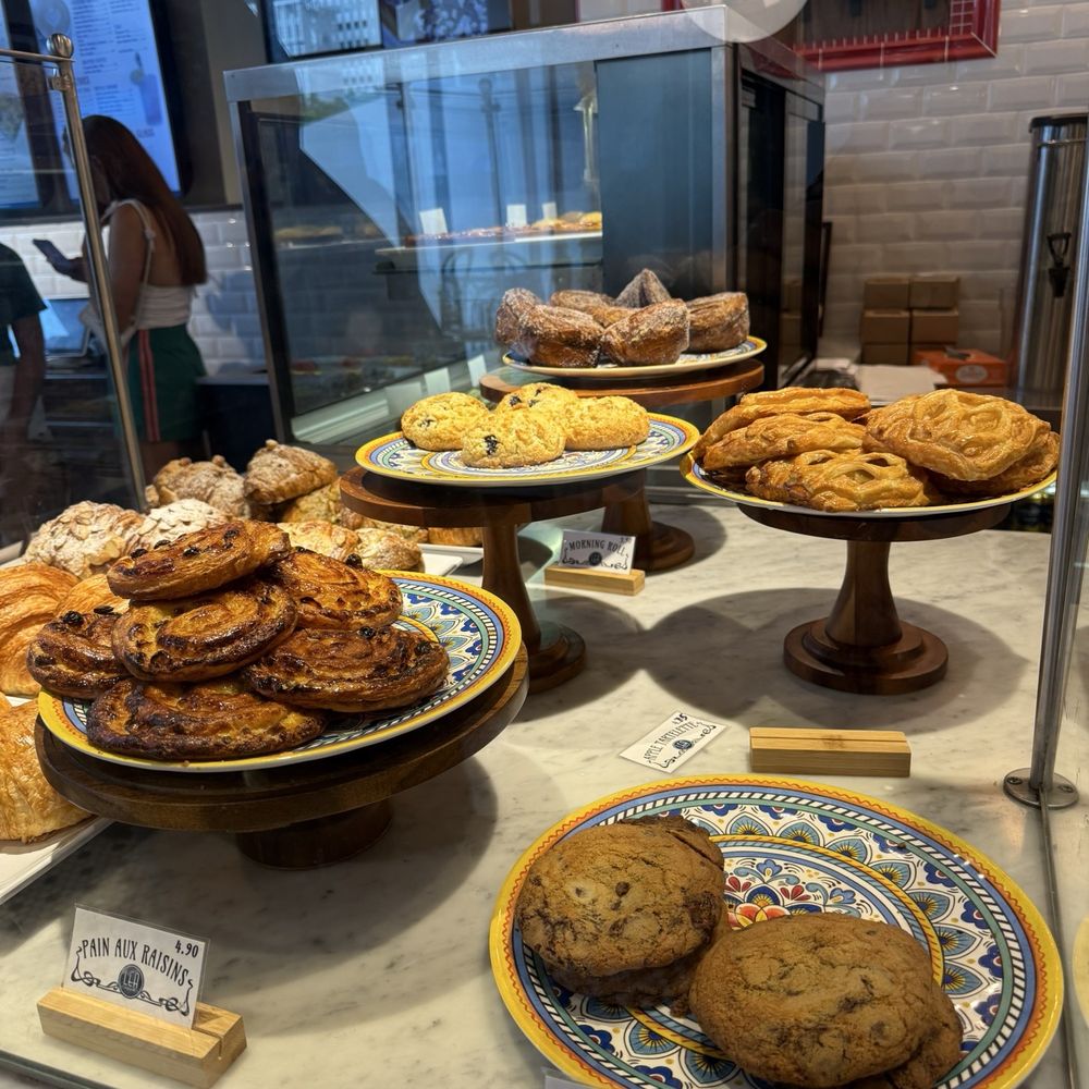 Lea French Cafe - Coffee & Tea Near Me - Chicago, Illinois Lea French Cafe - Coffee & Tea Near Me - Chicago, Illinois