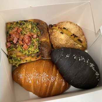 Tano - Gollai Hagun Suni Focaccia, Japanese Curry Potato Salt Bread, Ube Salt Bread, Salt Bread - Bakeries Near Me - San Francisco, California
