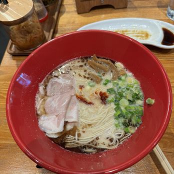 Ippudo Cupertino - Akamaru Modern Ramen - Ramen Near Me - Cupertino, California