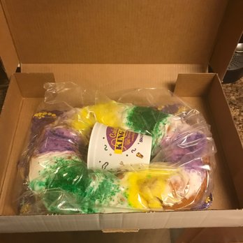 Caluda's King Cake - Bakeries Near Me - Harahan, Louisiana Caluda's King Cake - Bakeries Near Me - Harahan, Louisiana