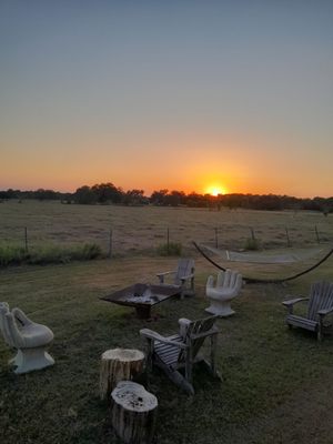 FlopHouze - Shipping Container Hotel by null