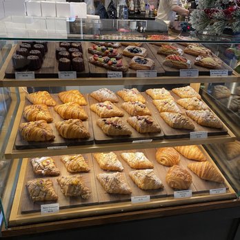 Bakelab - Coffee & Tea Near Me - Urbana, Illinois