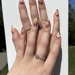 Polished Nail Lounge