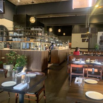 The Apparatus Room - New American Near Me - Detroit, Michigan