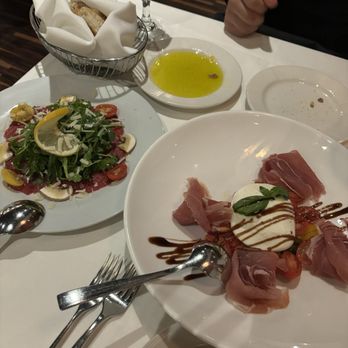 La Collina - Italian Near Me - Rochester, Michigan