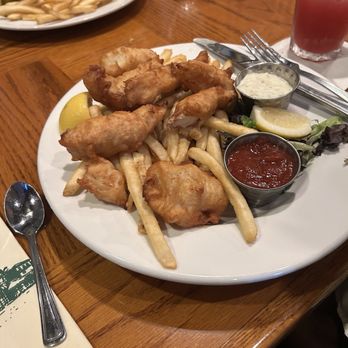 Harris Ranch Resort - Fish & Chips with fries - American Near Me - Coalinga, California Harris Ranch Resort - Fish & Chips with fries - American Near Me - Coalinga, California