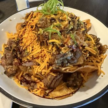 Hendos Barrel House - Nachos - Steakhouses Near Me - Temecula, California