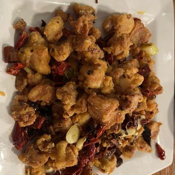 OMG Pho - Dry Chili Chicken - Vietnamese Near Me - Shorewood, Illinois OMG Pho - Dry Chili Chicken - Vietnamese Near Me - Shorewood, Illinois