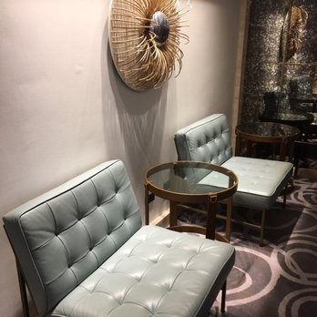 Richmonde Hotel - Lobby - Hotels Near Me - Iloilo City, ILI