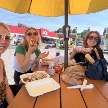 JJ’S Dawg House - Food Stands Near Me - Polson, Montana