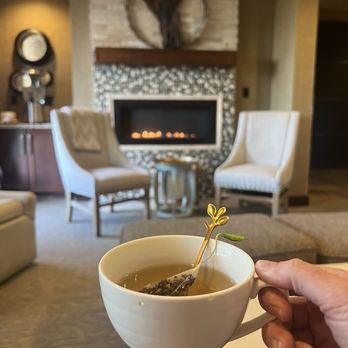 Sawa Spa - Fireside room with tea - Day Spas Near Me - Brentwood, California Sawa Spa - Fireside room with tea - Day Spas Near Me - Brentwood, California