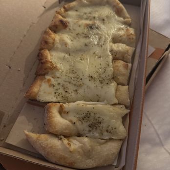 Blaze Pizza - Undercooked breadsticks and no sauce, - Pizza Near Me - Anaheim, California Blaze Pizza - Undercooked breadsticks and no sauce, - Pizza Near Me - Anaheim, California