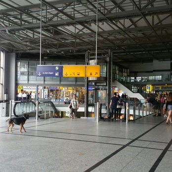 Bahnhof Berlin-Lichtenberg DB - Train Stations Near Me - Berlin, BE