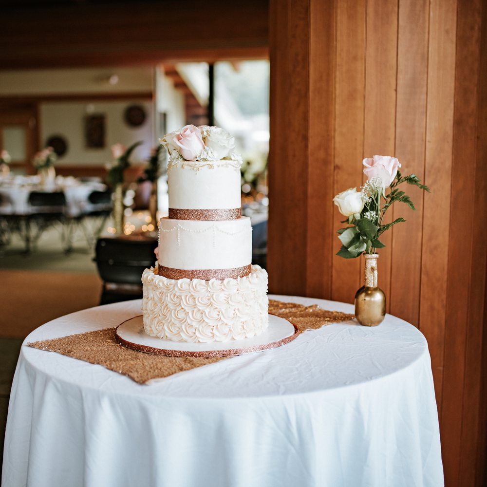 Carrot cake for the top tier and it was AMAZING! Champagne cake with raspberry was also super delicious! photo by Isaac Gautschi Carrot cake for the top tier and it was AMAZING! Champagne cake with raspberry was also super delicious! photo by Isaac Gautschi