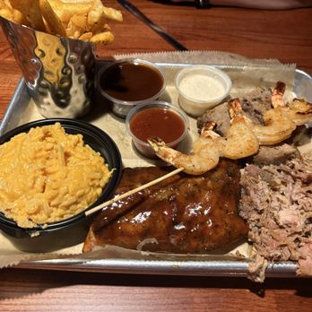 Barry Dyngles - Smokehouse pick 4 - Barbeque Near Me - Youngstown, Ohio Barry Dyngles - Smokehouse pick 4 - Barbeque Near Me - Youngstown, Ohio