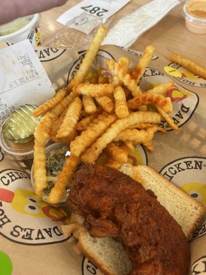 Dave's Hot Chicken by null