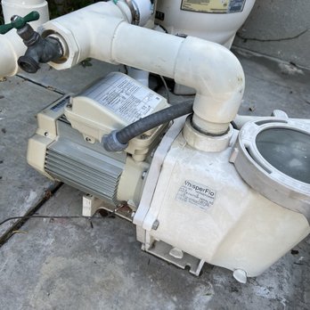 Ponce Construction Pools & Landscaping - Pool pumps are water proof! Does not need a cover! - Pool & Hot Tub Service Near Me Ponce Construction Pools & Landscaping - Pool pumps are water proof! Does not need a cover! - Pool & Hot Tub Service Near Me