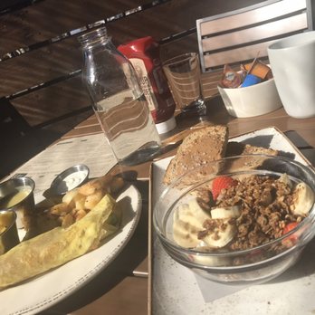 First Watch - Breakfast & Brunch Near Me - Chamblee, Georgia