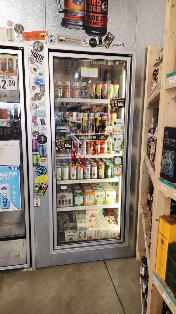 CORK IT! Updated September 2024 11 Photos 769 Prospect St SW, Le