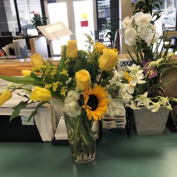 J Flowers - Florists Near Me - Redondo Beach, California